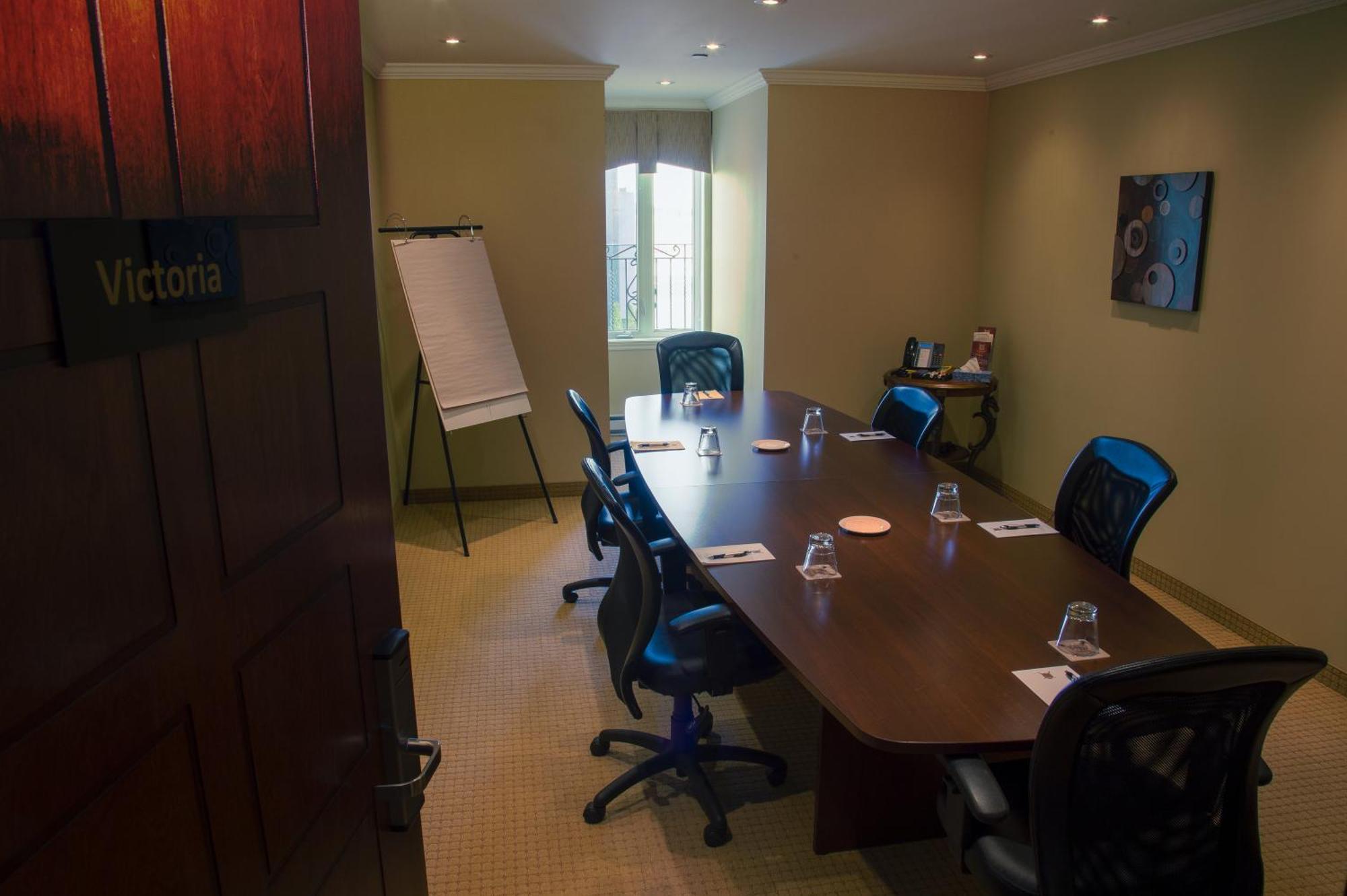 Hotel Brossard Luaran gambar